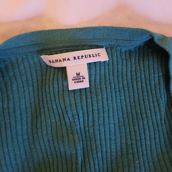 Banana republic knit cardigan - Picture 2 of 6